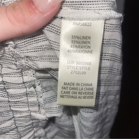 MAX STUDIO White and Black Stripe Linen Blend Paper Bag Shorts S NWT - Picture 8 of 12